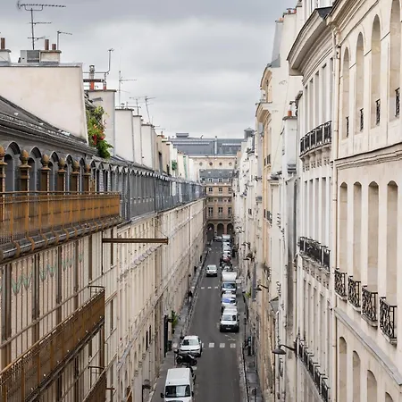 Stylish 1bd Duplex - Stunning Views Near Louvre Appartement