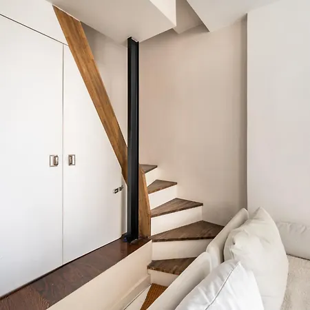Stylish 1bd Duplex - Stunning Views Near Louvre París