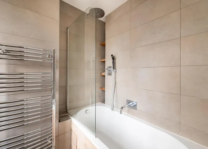 Appartamento Stylish 1bd Duplex - Stunning Views Near Louvre