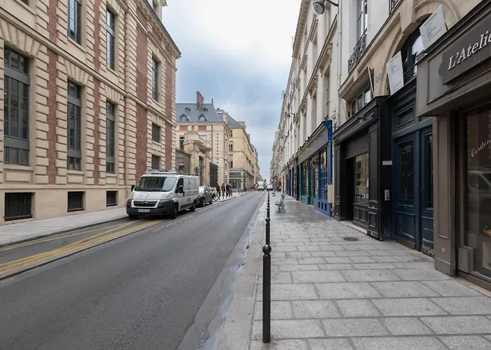 Stylish 1bd Duplex - Stunning Views Near Louvre Appartamento *